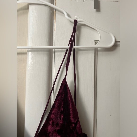 Sam Edelman Burgundy Velvet Romper - Picture 5 of 6